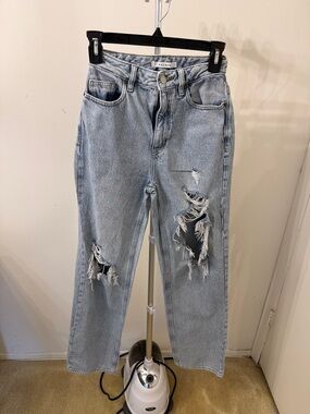 PacSun Light Wash Distressed Straight Leg Jeans